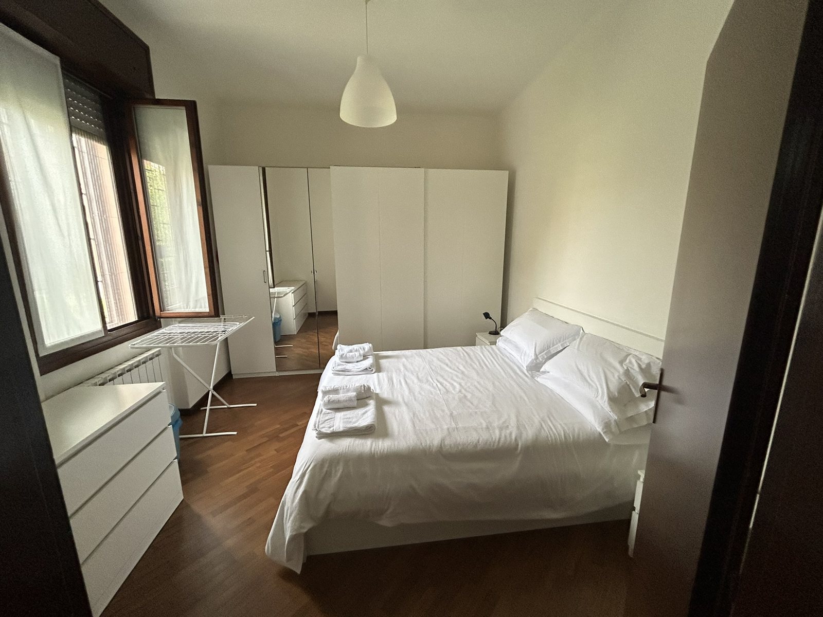 Casa Mazzini master bedroom